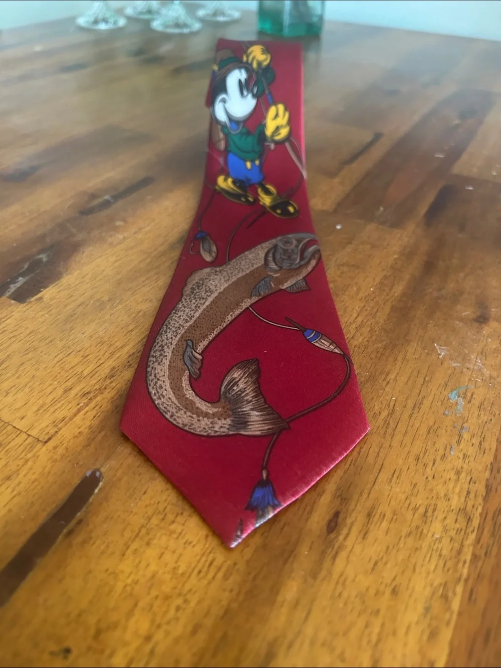 Novelty Red Mickey Mouse Cartoon  Fish Motif Italian Pure Silk Tie: 57